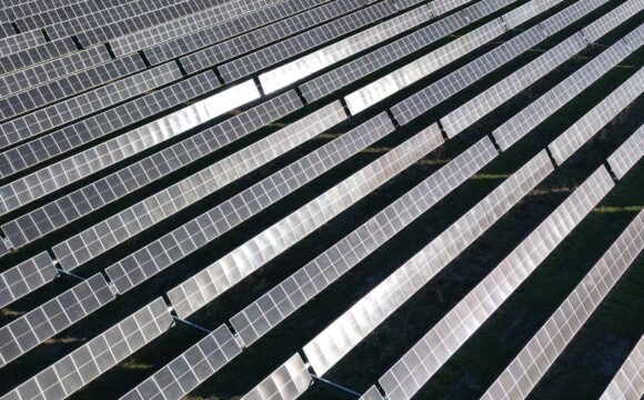 PLT Energia e X-ELIO siglano un accordo per la vendita di un progetto fotovoltaico da 50 MW in Italia