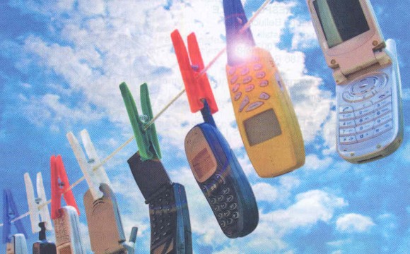 Il tuo cellulare consuma troppo? Ecco come risparmiare energia!