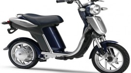 Yamaha EC-03, anche in Italia arriva lo scooter elettrico