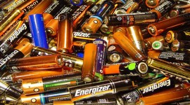 Tina Stilo, il fumetto che insegna il riciclo di pile e batterie