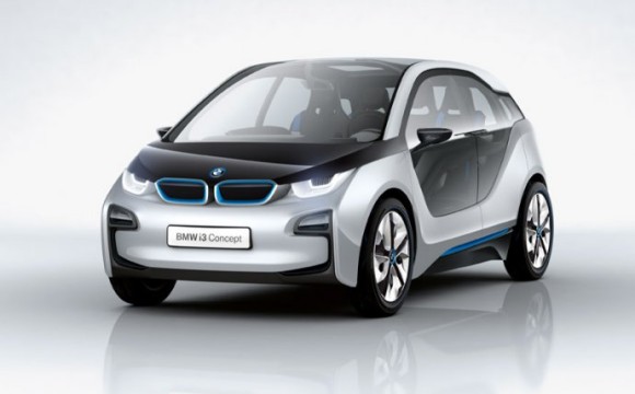 BMW i3 : la storica casa automobilistica punta al risparmio energetico